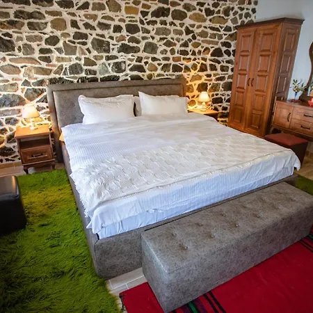 Hotel Bujtina Te Rapi Korce